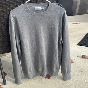 Men’s Calvin Klein Gray Sweater Size Medium